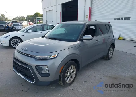 2022 Kia Soul Lx z USA, uszkodzony, nr VIN KNDJ23AU5N7815956